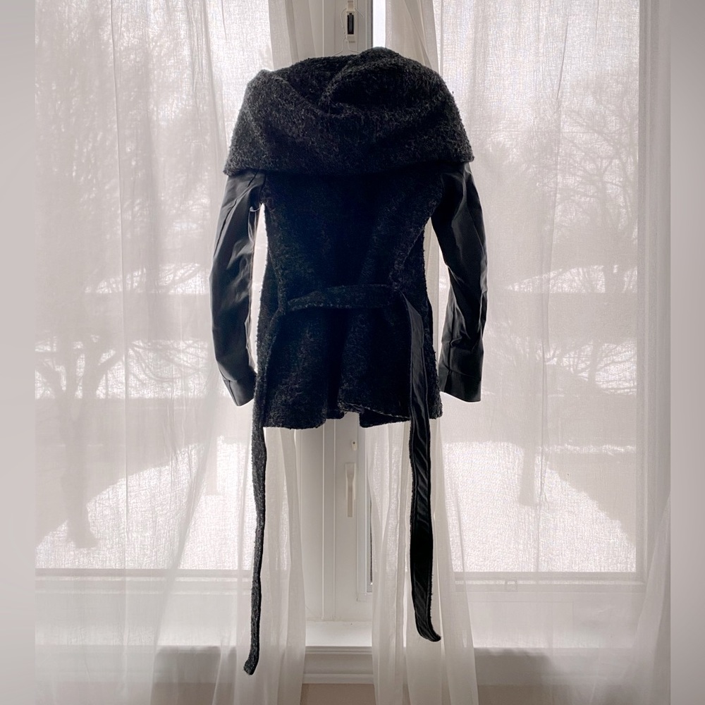 Only jacket - Picture 3 of 4